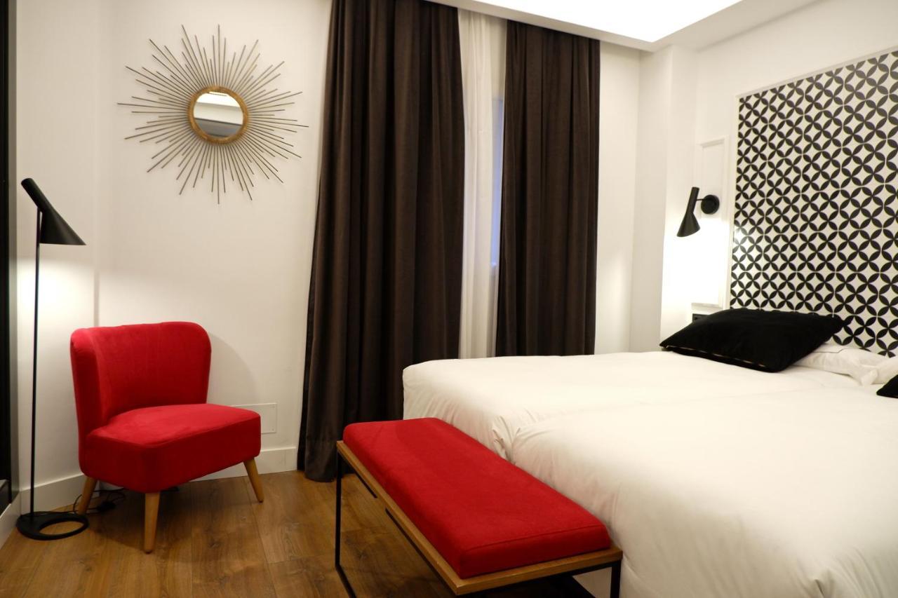 Hotel Colon Plaza Вальядолид Экстерьер фото