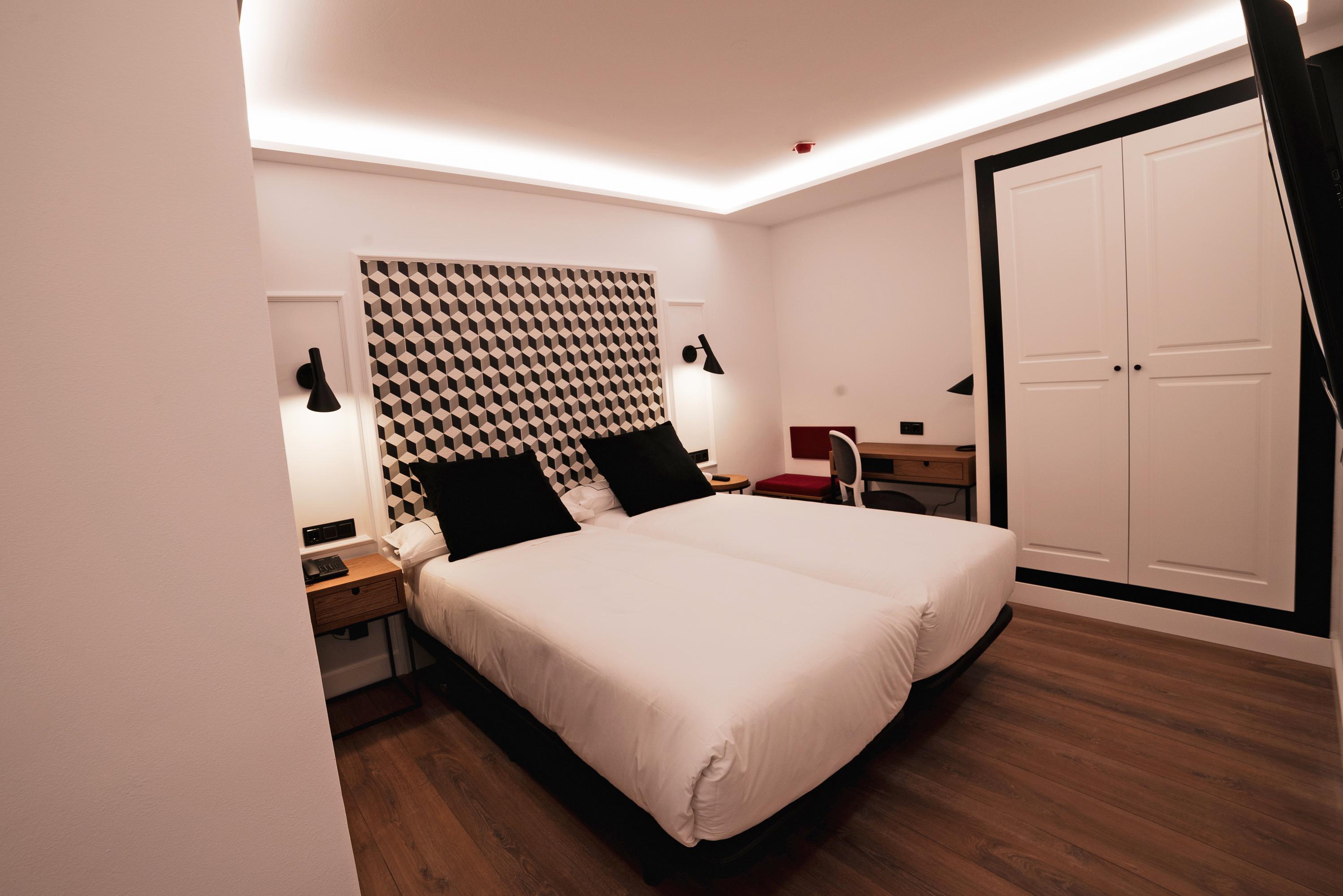 Hotel Colon Plaza Вальядолид Экстерьер фото