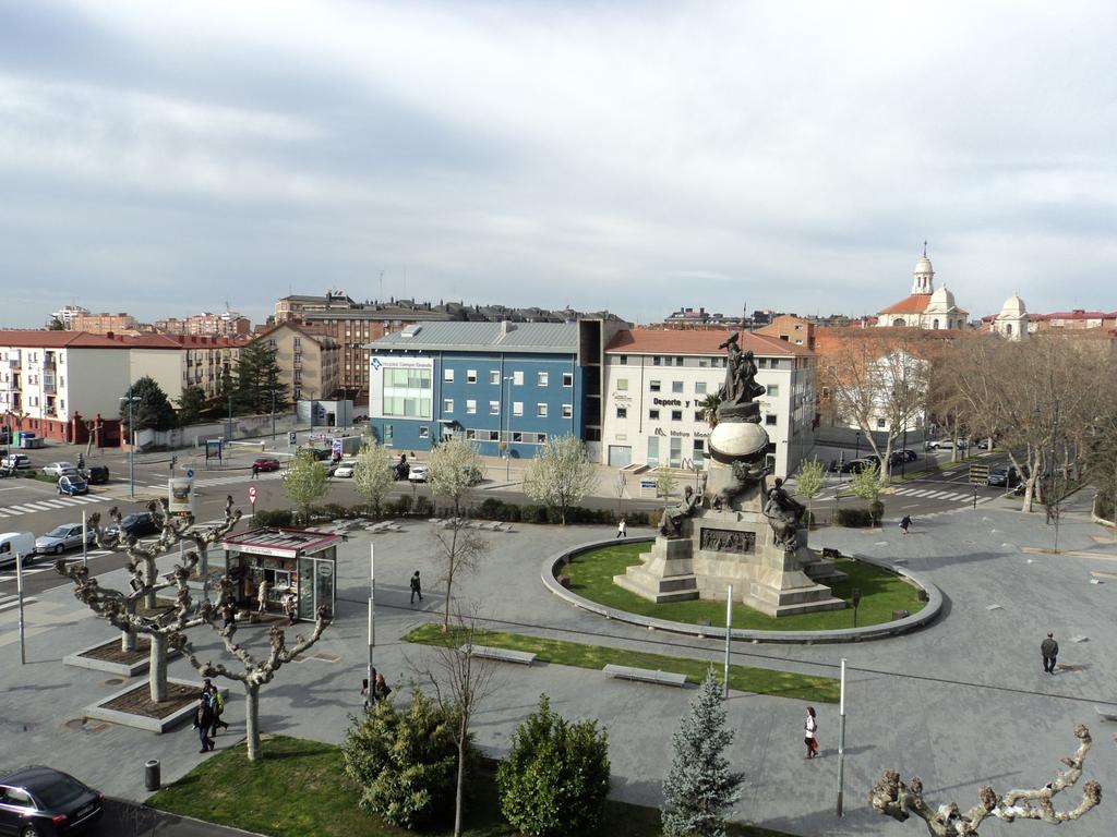 Hotel Colon Plaza Вальядолид Экстерьер фото