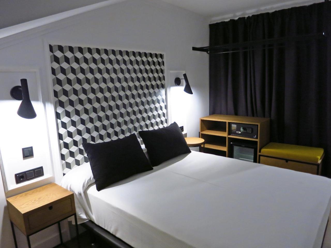 Hotel Colon Plaza Вальядолид Экстерьер фото